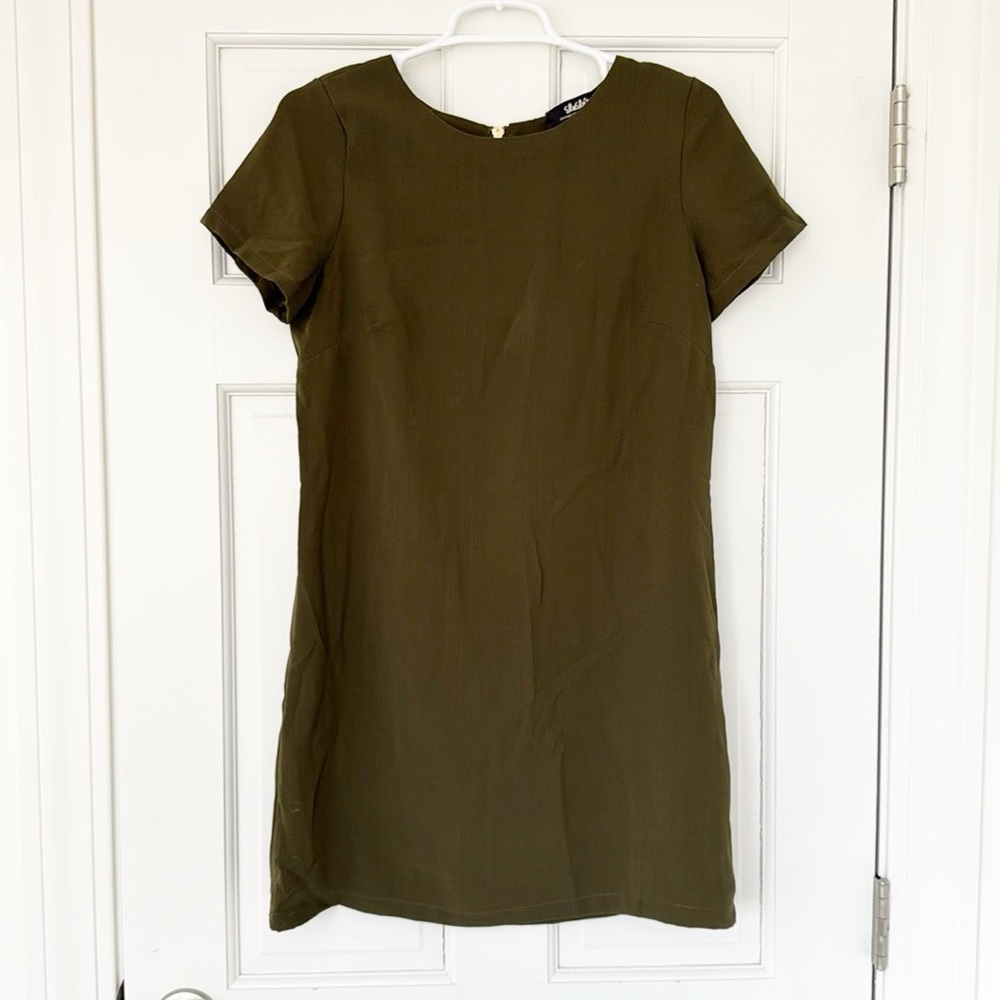 LULU’S mini dress size S dark olive green exposed gold zipper shortsleeve